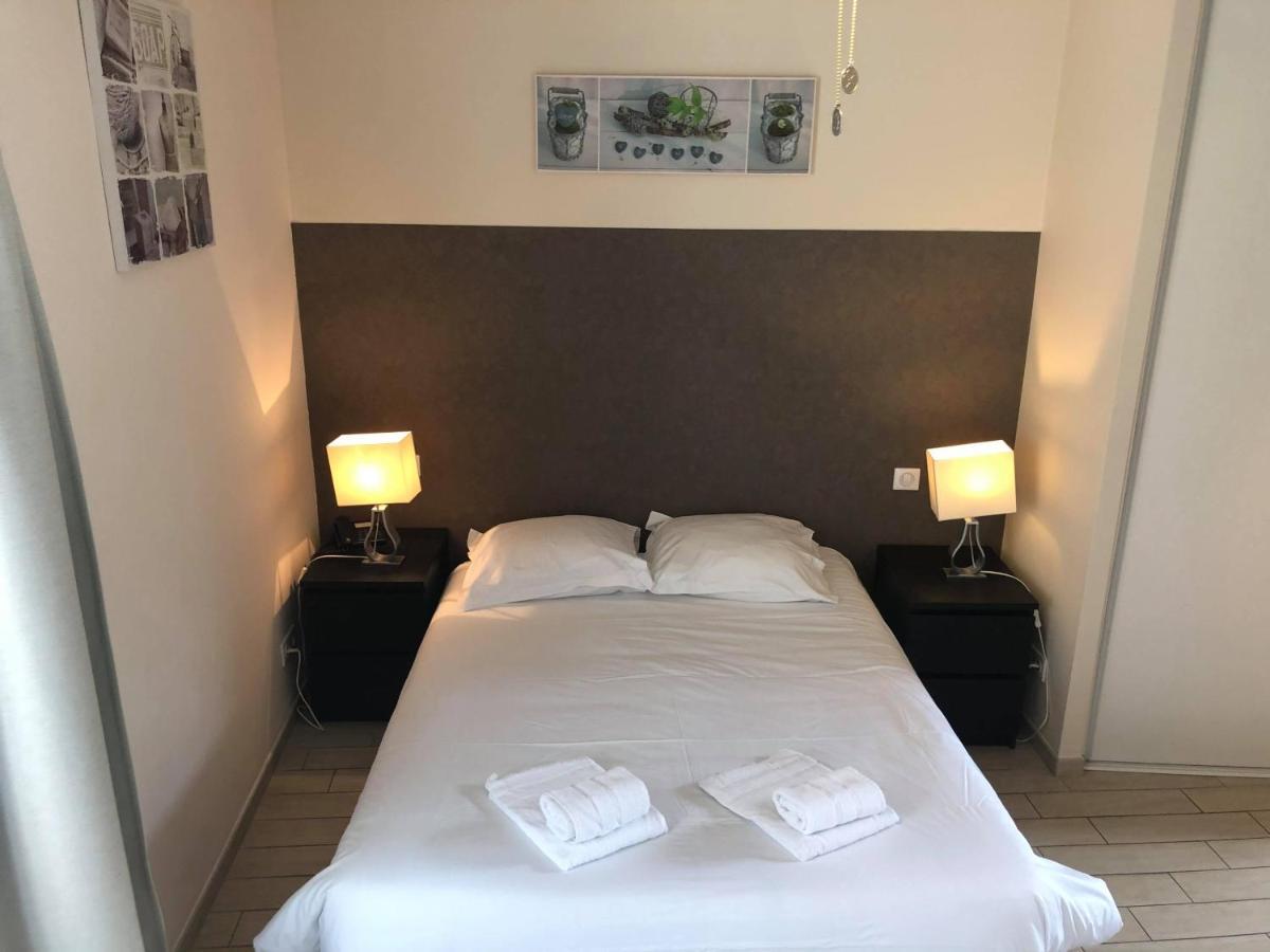Logis Hotel Grangier Saint-Sozy 외부 사진
