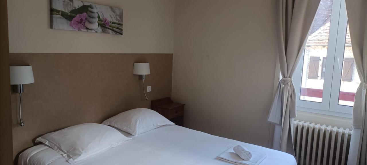 Logis Hotel Grangier Saint-Sozy 외부 사진